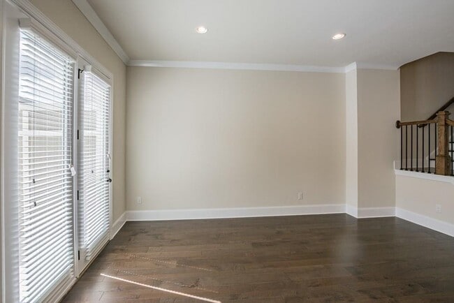 Building Photo - 4257 Spruce Pine Alley