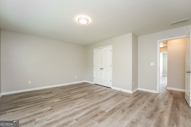Building Photo - 2054 Jessica Way