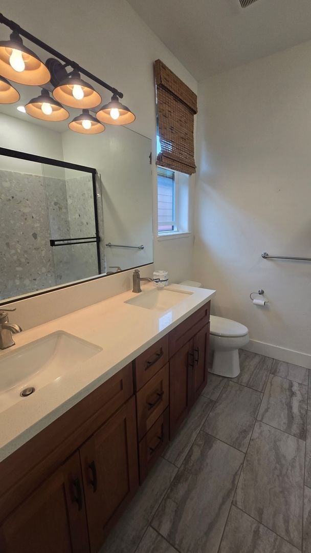 Building Photo - Newer 3-bedroom, two-story home located ju...