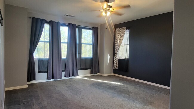 Building Photo - 39603 Strada Venezia