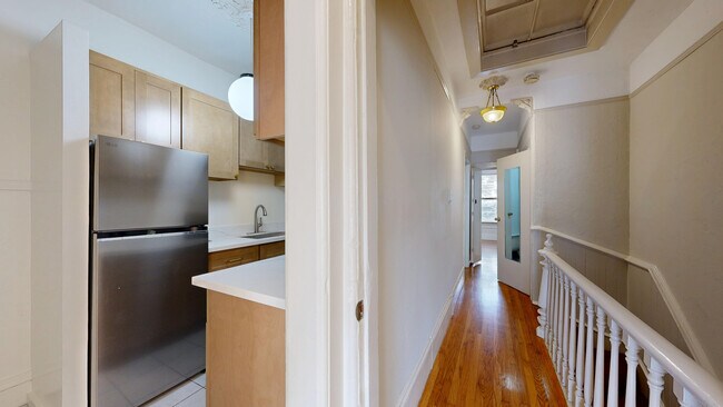 Building Photo - 530 Fell St