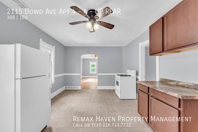 Building Photo - 2115 Dowd Ave