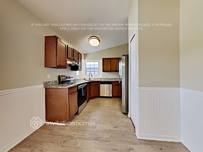 Building Photo - 1082 Leeward Dr