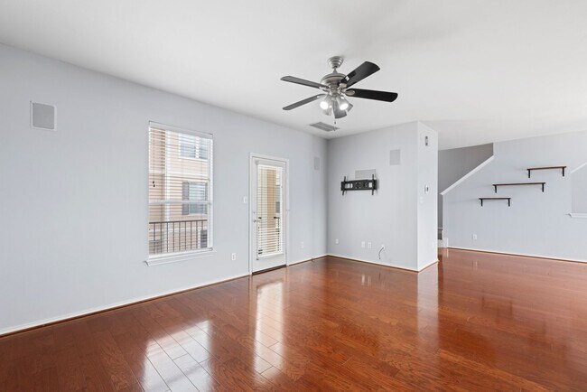 Building Photo - Come see this modern 3-story townhome in t...