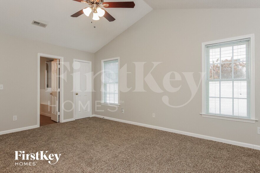 Building Photo - 3508 Bent Trace Dr