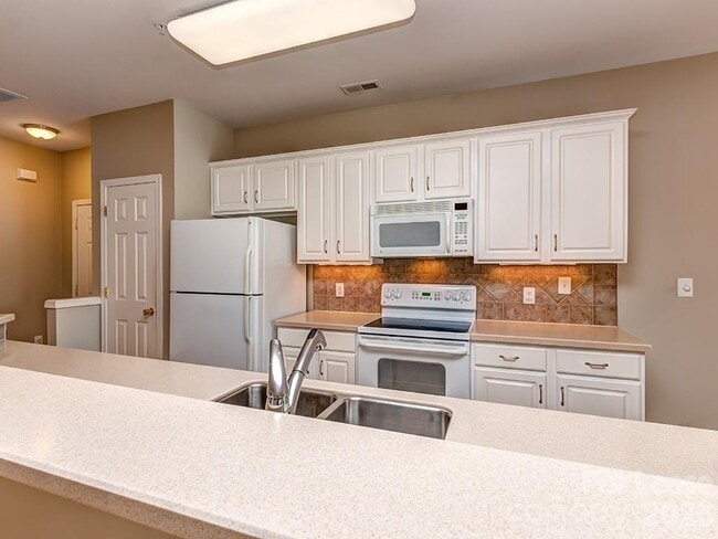 Building Photo - 14339 San Paolo Ln