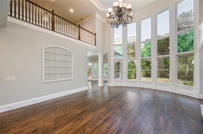 Building Photo - 105 Chablis Ct