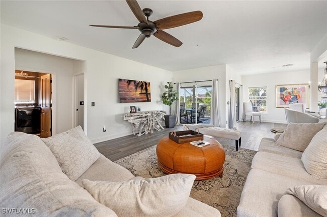 Building Photo - 3858 Riviera Cir