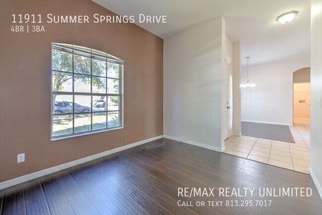 Building Photo - 11911 Summer Springs Dr