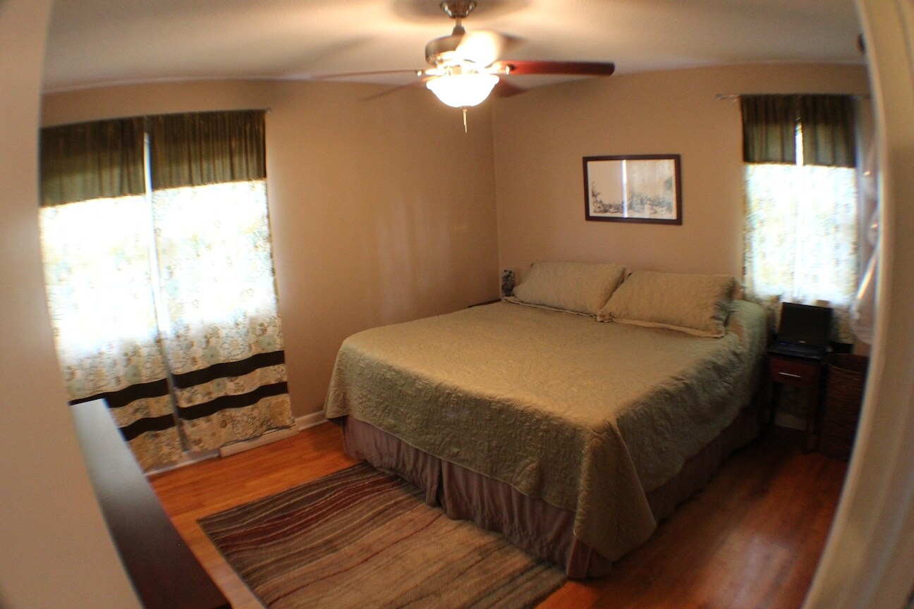 Building Photo - 508 Kenwood Drive
