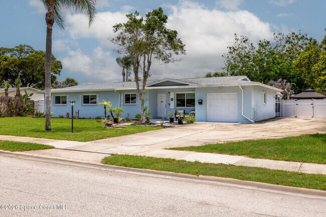 Building Photo - 2502 Plantation Dr