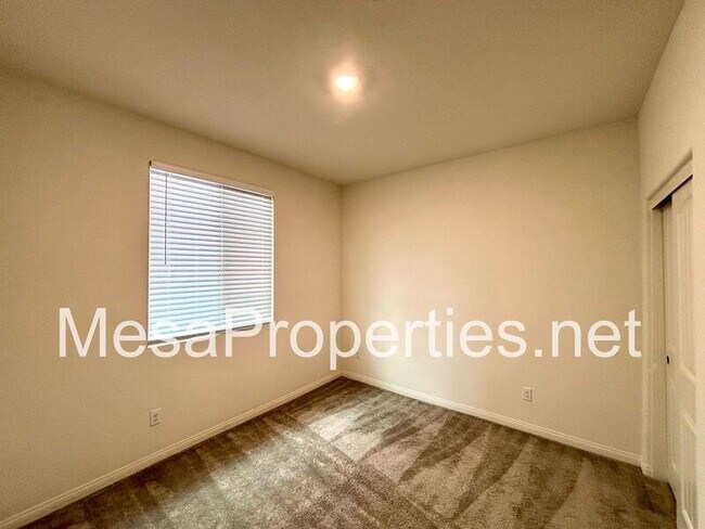 Building Photo - 12594 Ava Loma St