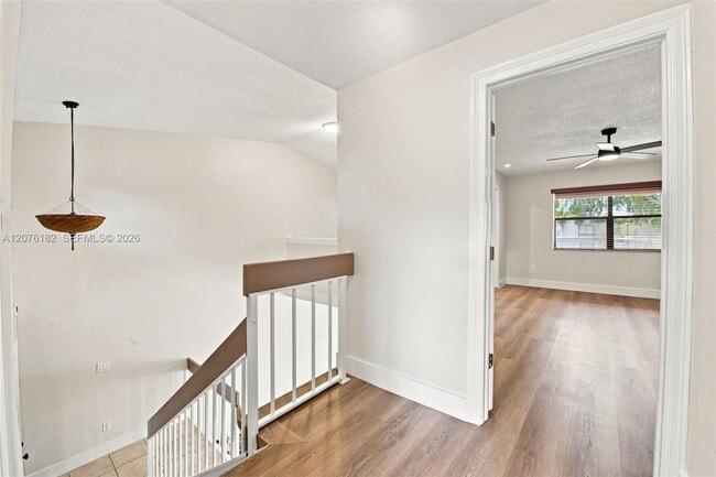 Building Photo - 6820 SW 128th Ct