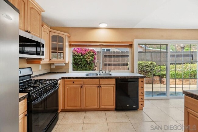 Building Photo - 13419 Frey Ct
