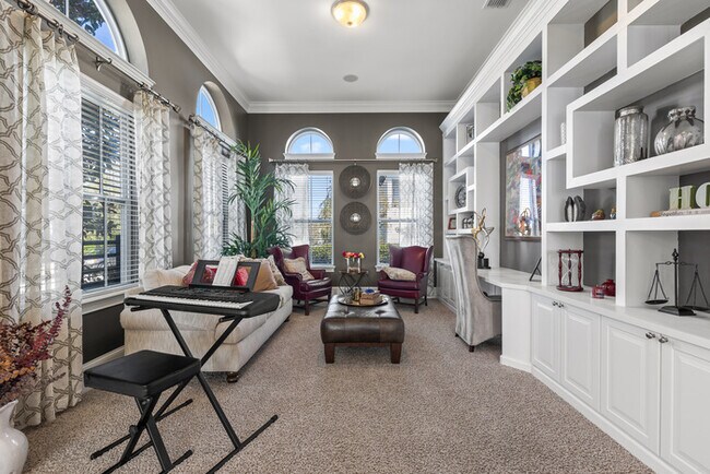 Building Photo - Luxury Waterfront Pool Home in Laureate Park | 4BR + Water Views