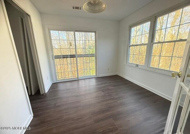 Building Photo - 17-7 Augusta Ct