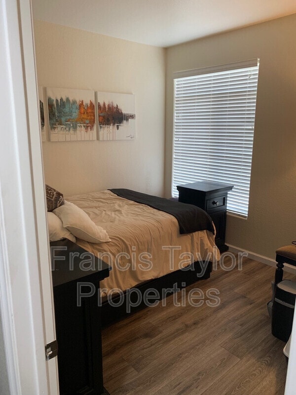 Building Photo - 2305 Rancho Del Oro Rd