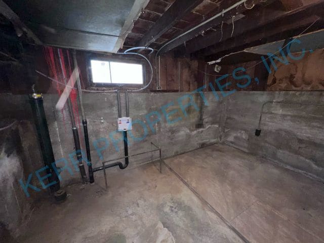Building Photo - 1420 NE 53rd Ave