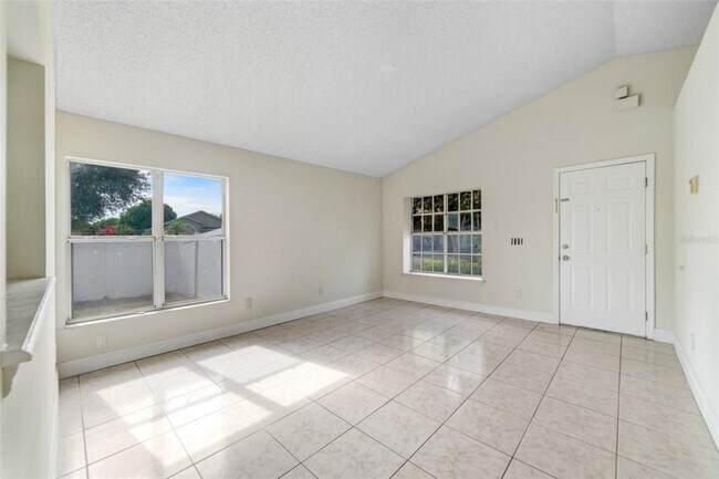 Building Photo - 1965 Teaberry Ct