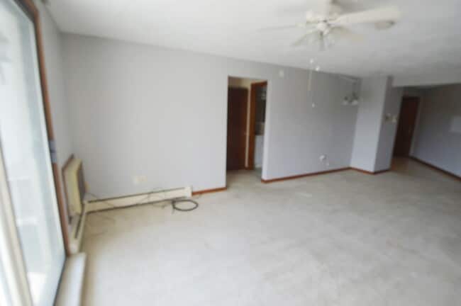 Building Photo - Holden Condo: 1 Bed 1 Bath