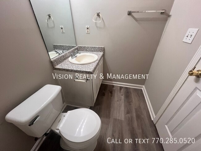 Building Photo - 360 Wesley Chapel Rd