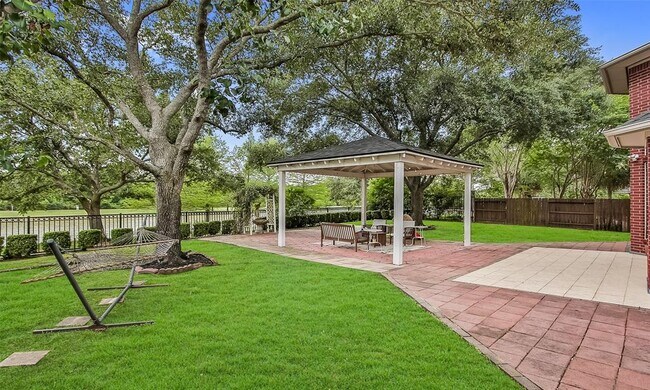 Building Photo - 12123 Mill Stream Way