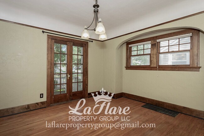 Building Photo - 3730 Wyckliffe Pkwy