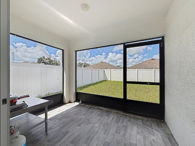 Building Photo - 13559 Southern Magnolia Dr