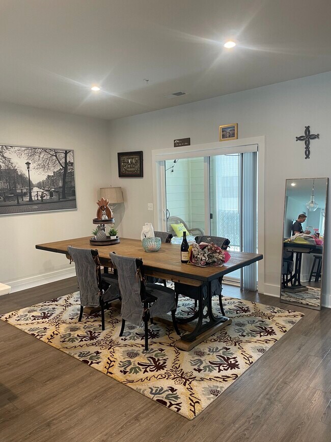 Building Photo - 526 Greybull Walk