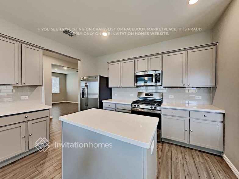 Building Photo - 14836 Grey Feather Trail