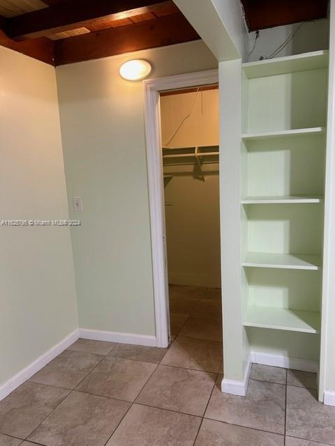 Building Photo - 5810 Hope St