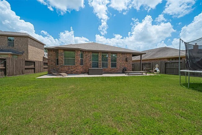 Building Photo - 6142 Harmony Park Lane