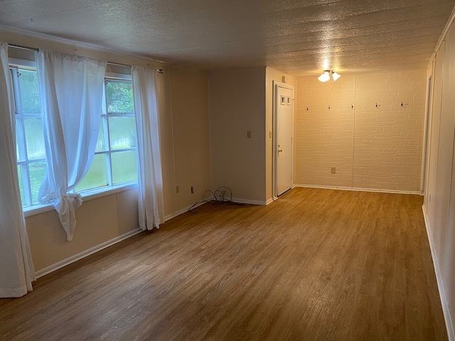 Large Living room with newer flooring - 34 Meadowlark Dr