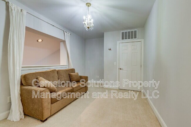 Building Photo - 3201 Aspen Grove Dr