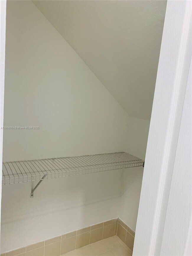 Building Photo - 17800 NW 73rd Ave