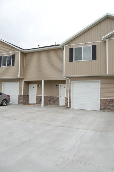 Building Photo - 132 N 100 W