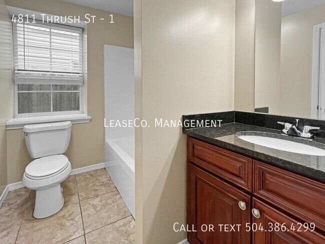 Building Photo - 4811 Thrush St