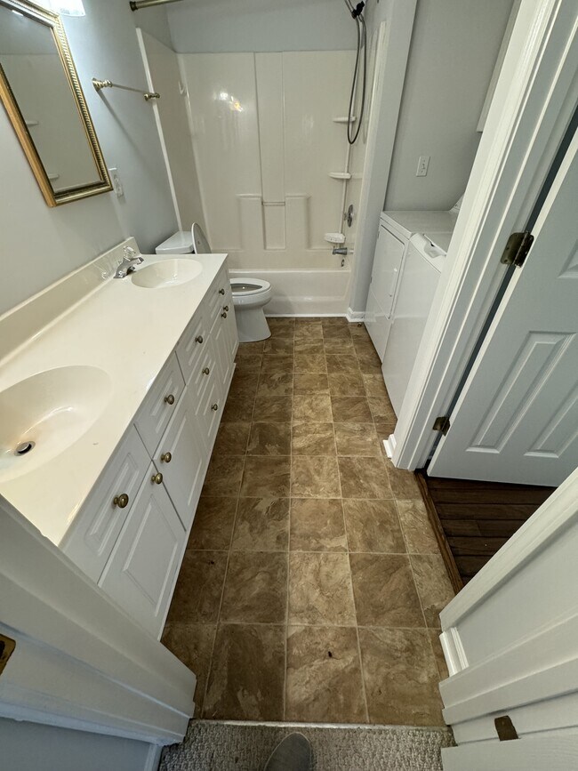 Building Photo - 3511 Crepe Myrtle Ct