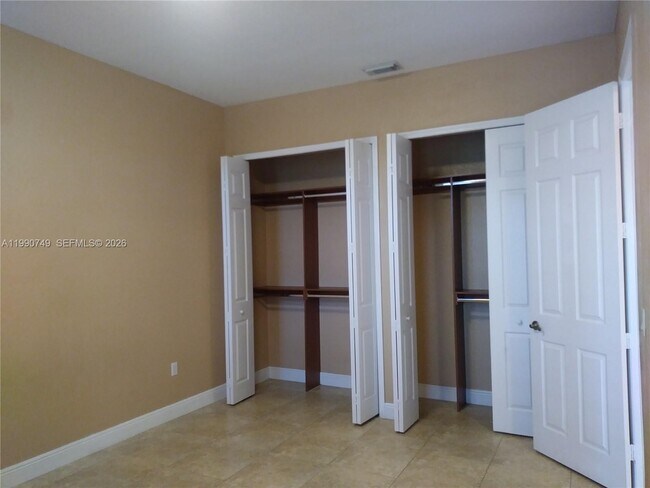 Building Photo - 13978 NW 88th Pl