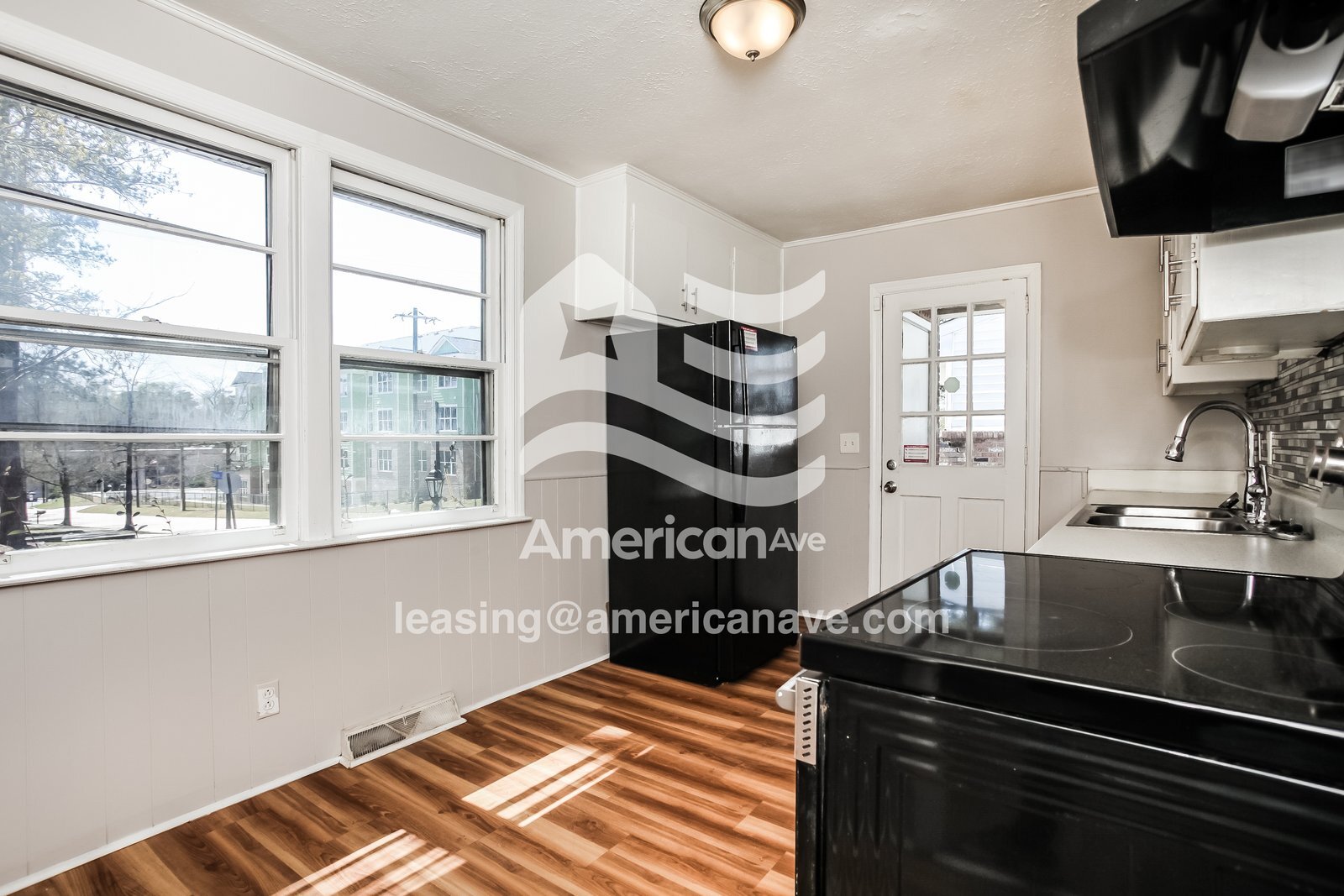 Building Photo - 1210 Carter St