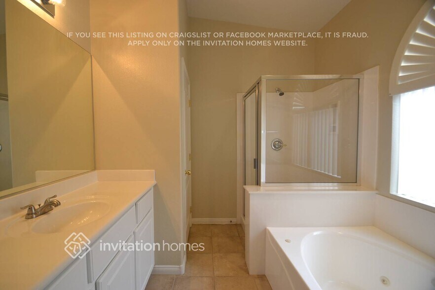 Building Photo - 4148 Demoline Cir