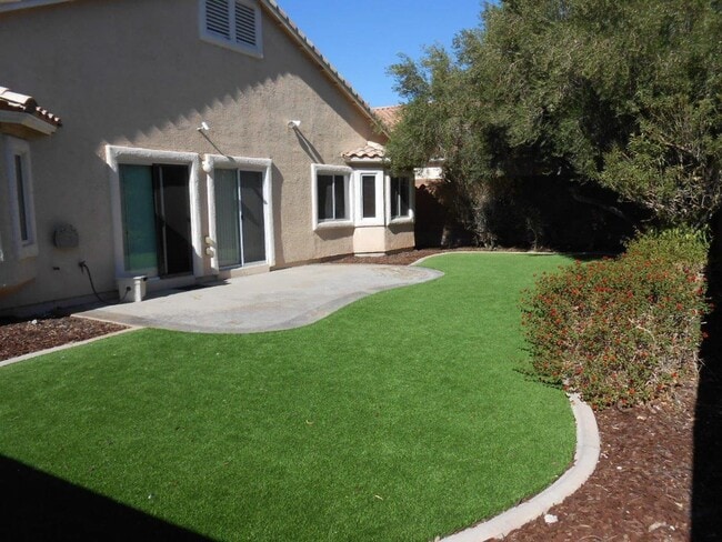 Building Photo - Beautiful Spacious Single story Home in Allen Manor