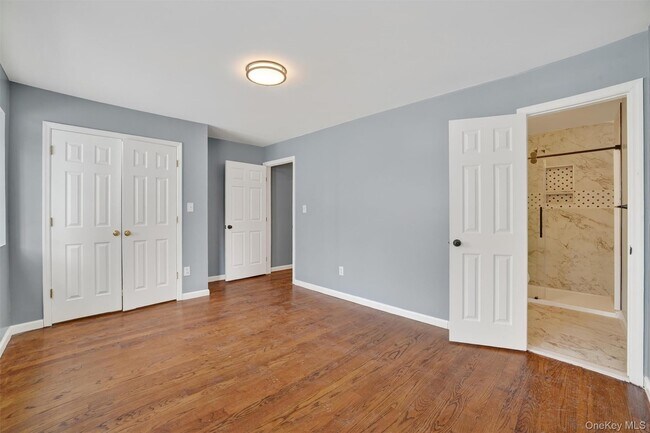 Building Photo - 4297 Kepler Ave