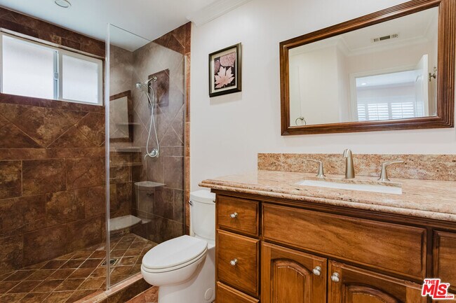 Building Photo - 9047 Riderwood Dr