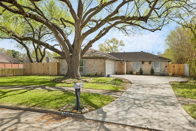 Primary Photo - 16458 Brookford Dr