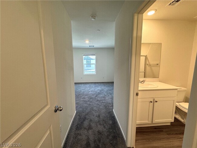 Building Photo - 9932 Marigold Hls St