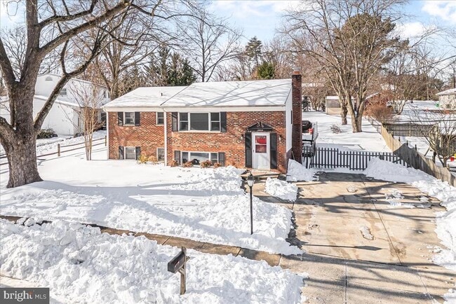 Building Photo - 15610 Bounds Ave