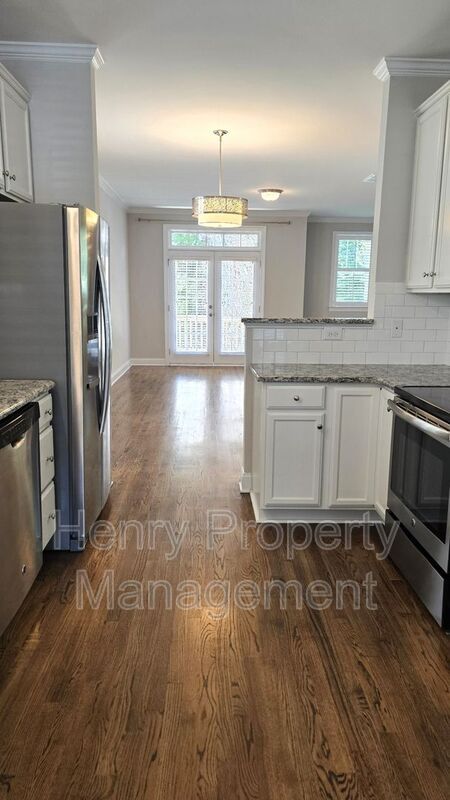 Building Photo - 1531 Yarborough Park Dr