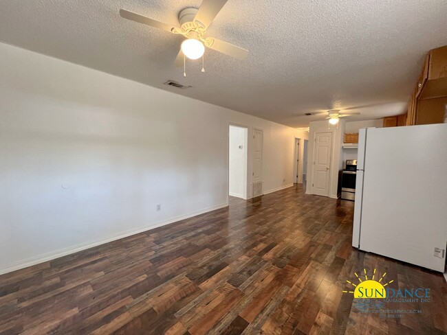 dining area - 103 Oglesby Ave