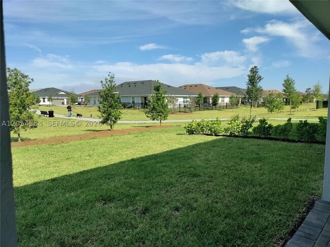 Building Photo - 1263 Orchard Dr